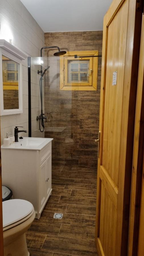 Vila Panselutelor 6 Sinaia Bagian luar foto